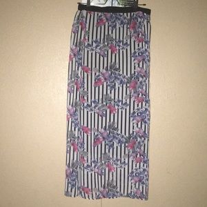 Long maxi skirt w// zebra pattern & flowers